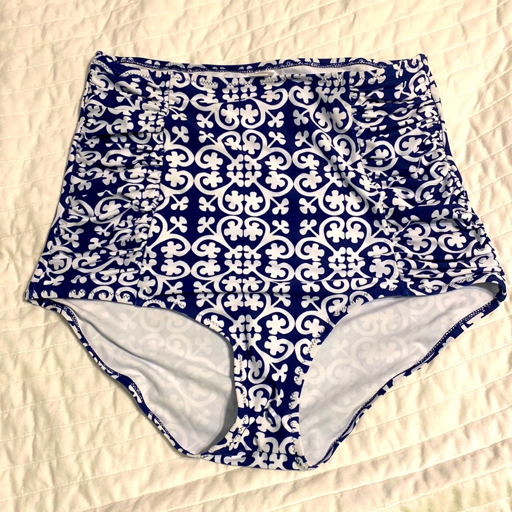 High waisted navy blue and white bikini bottoms